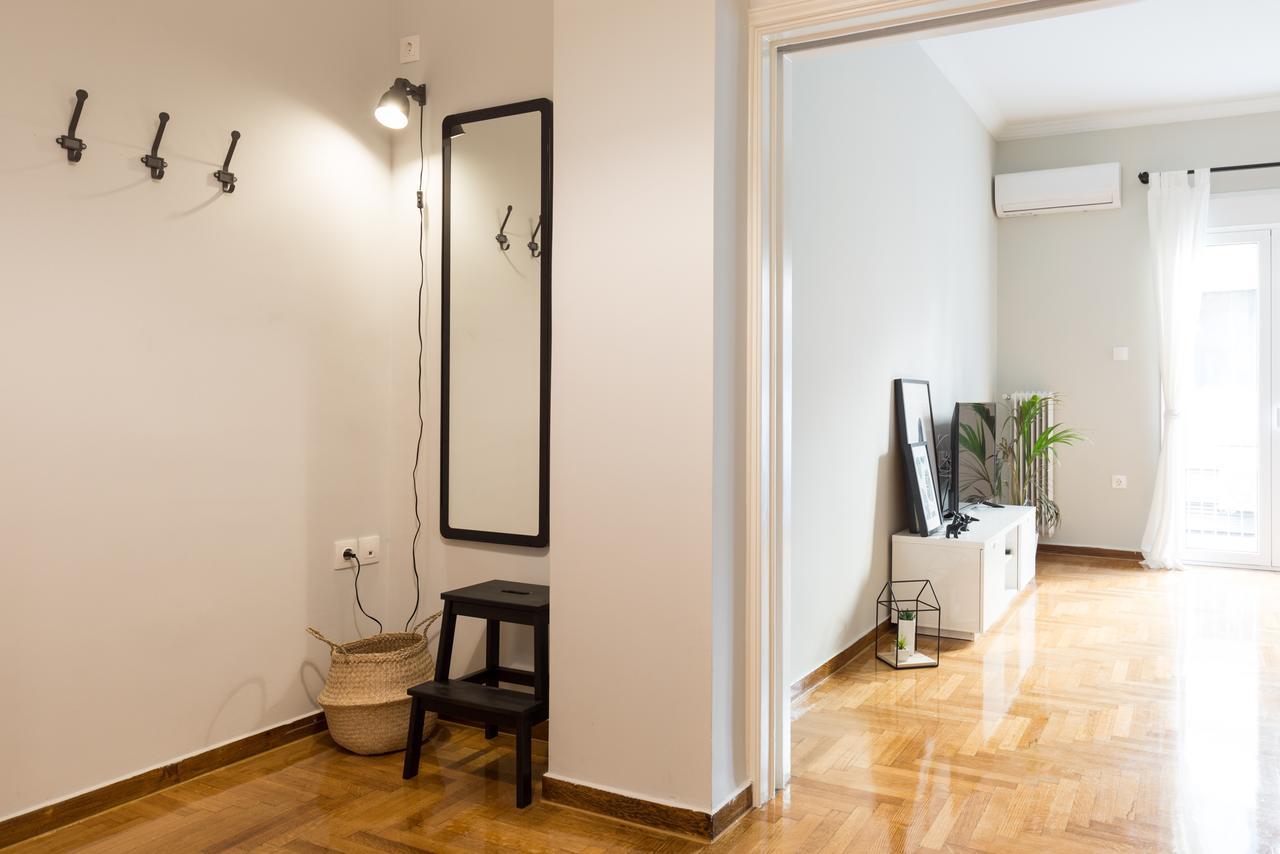 Sleek Flat In Central Syntagma By Upstreet Афины Экстерьер фото